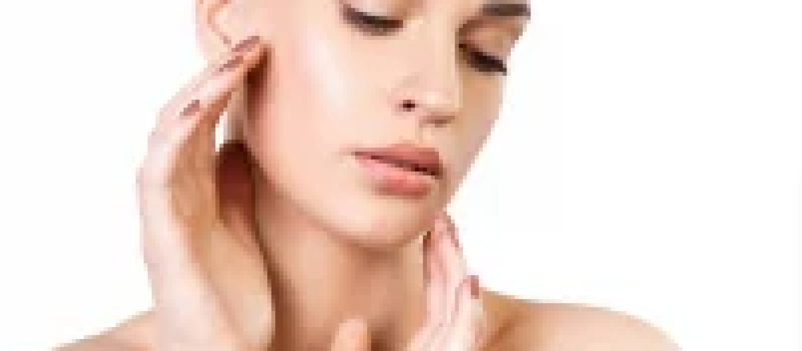 lindo-rosto-de-mulher-jovem-com-pele-saudavel_156341-111-1-300x220-webp-300×220-